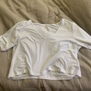 Group By Babaton Cropped VNeck